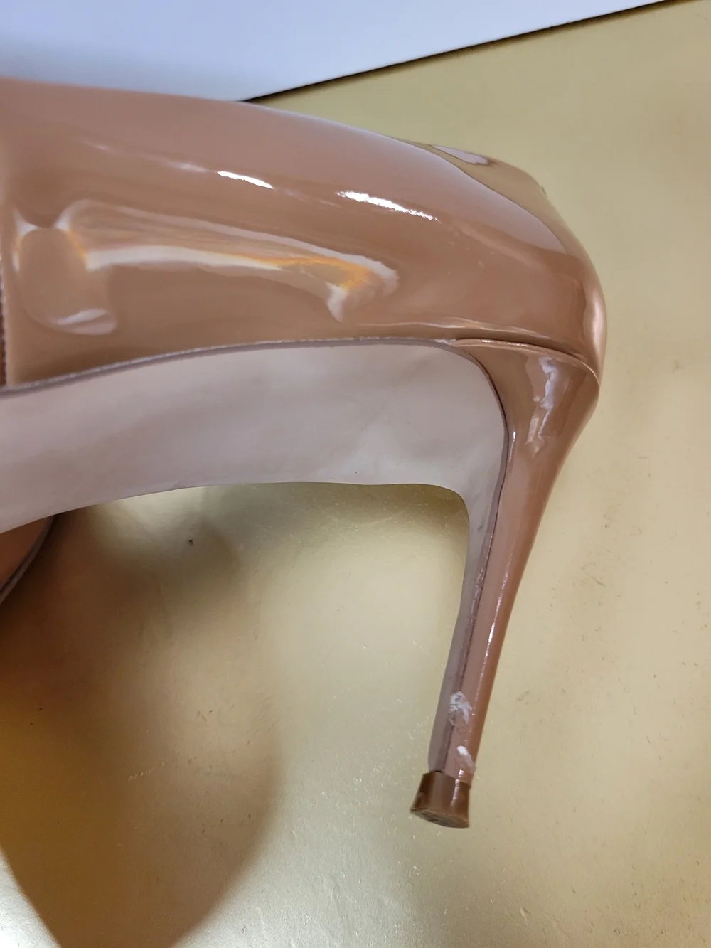 Steve Madden classic pointer